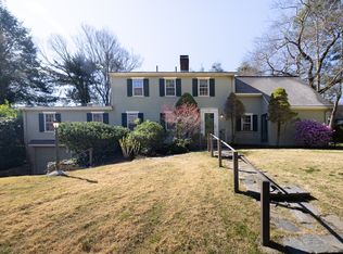 52 Wood Pond Rd, Glastonbury, CT 06033