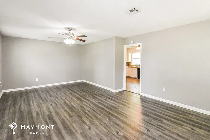 106 Brookhaven Dr — Photo 4