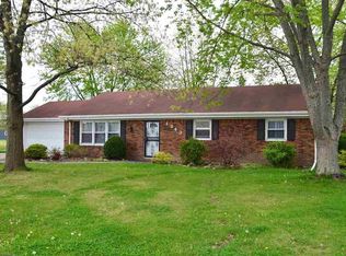1343 Fawn Dr, Fort Wayne, IN 46804