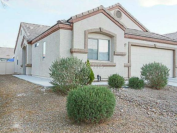 3rd image of 519 Blackbird Knoll Ct