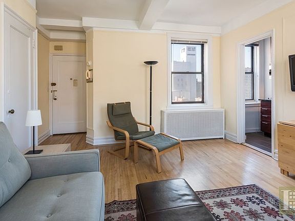 2nd image of 457 W 57th St #1715