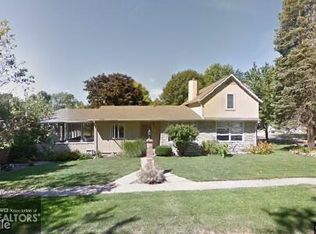 2001 S 12th St, Burlington, IA