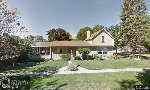 2001 S 12th St photo 1