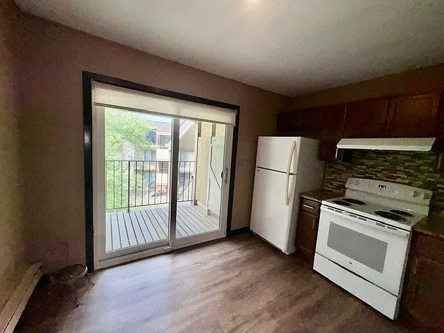 183 N Waters Edge Dr W #301 — Photo 8