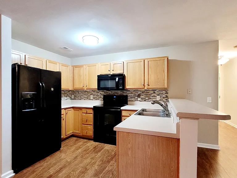 1851 Trailwood Heights Ln #203 — Photo 4