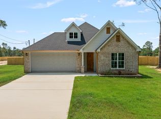 18454 County Road 3186, Winona, TX 75792