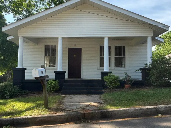 628 Irvine Ave, Florence, AL 35630