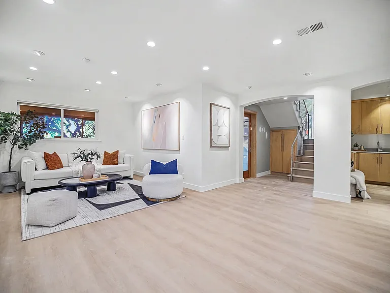 39 Colorados Dr — Photo 8