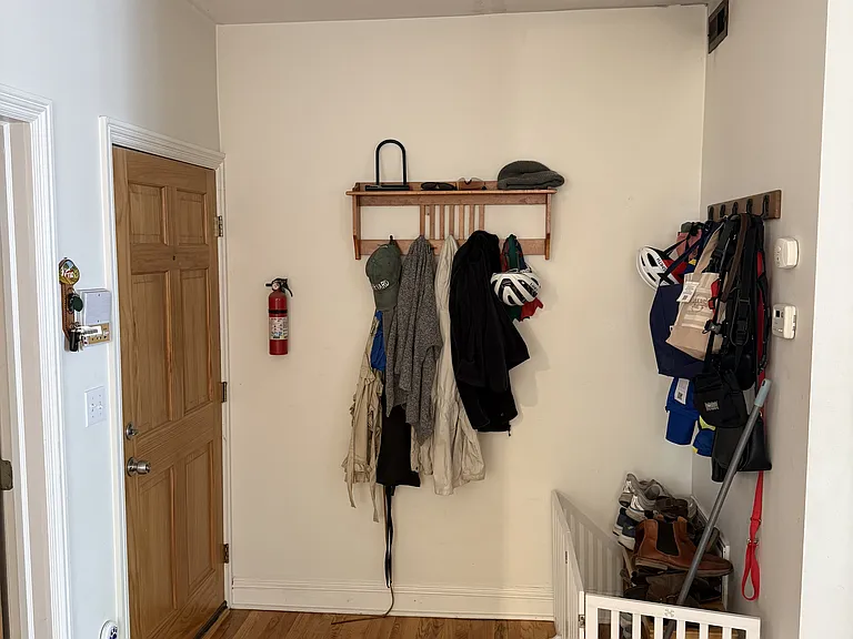 1835 W Thomas St #2F — Photo 13