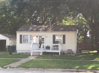 812 W 20th St, Kearney, NE 68845
