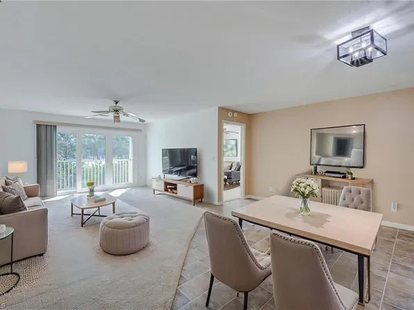 1542 Trafalgar LN #B, NAPLES, FL 34116