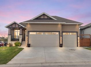 500 N Harrison Ct #504, Crossfield, AB T0M 0S0