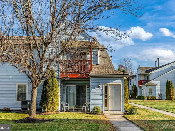 656 Covington Ct, Sewell, NJ 08080