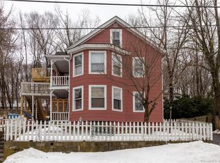 33 Spring St, Vernon, CT 06066