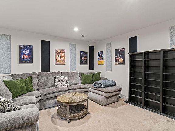 4th image of 2066 Elm Tree Ct