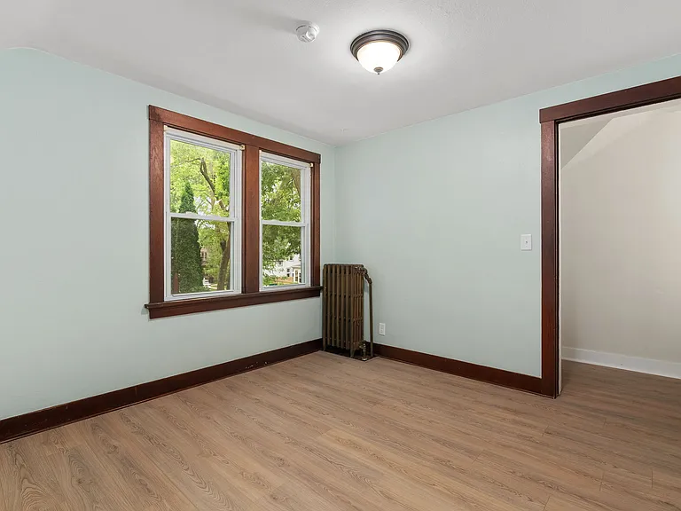 21 Farwell St #2 — Photo 13