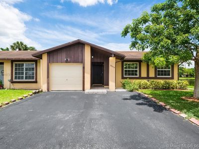 3340 E Meadows Cir, Miramar, FL, 33025