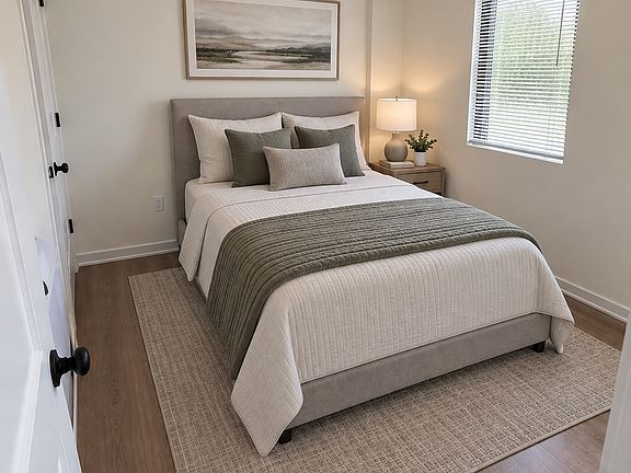 3rd image of 22013 Springbrook Ave #4