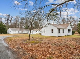 5858 Horsley Rd, Hayes, VA 23072