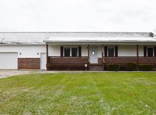 1960 Chapel Rd, Jefferson, OH 44047