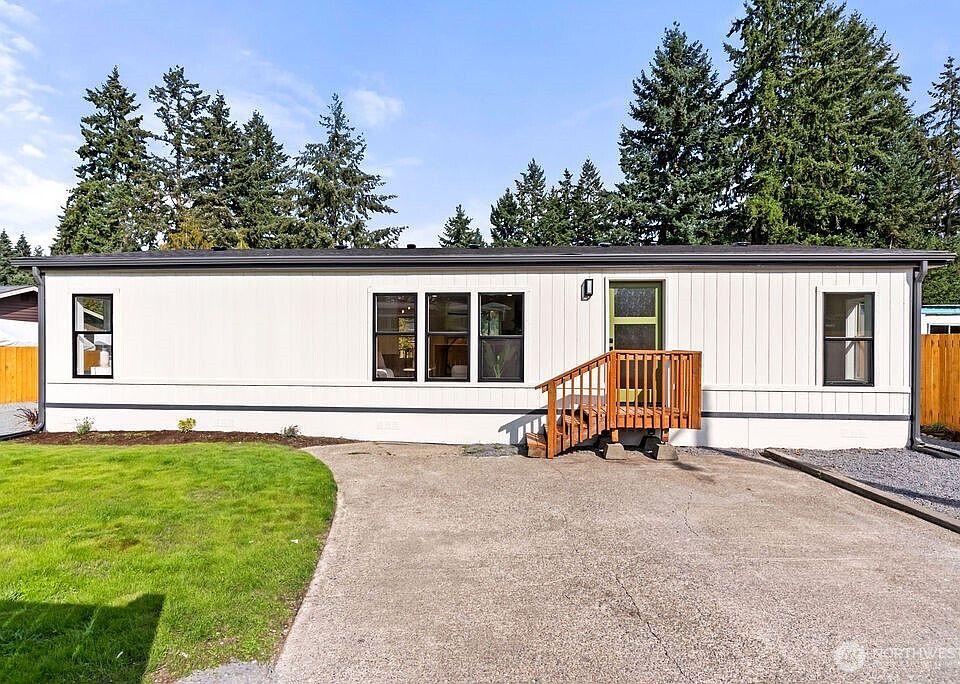 1st image of 19719 65th Avenue E