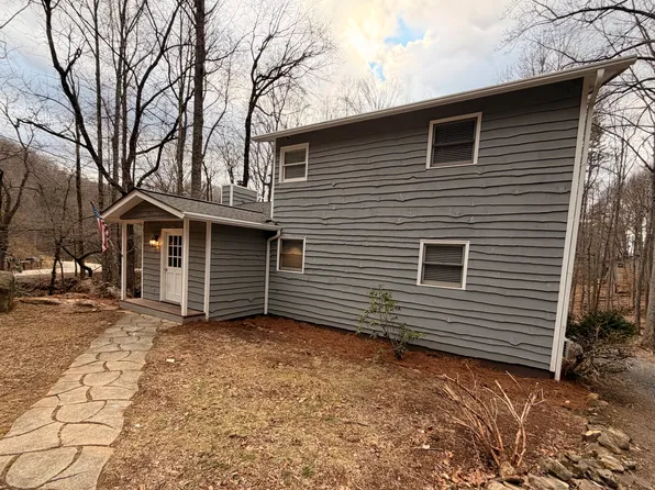 1862 Corbin Rd, Franklin, NC 28734