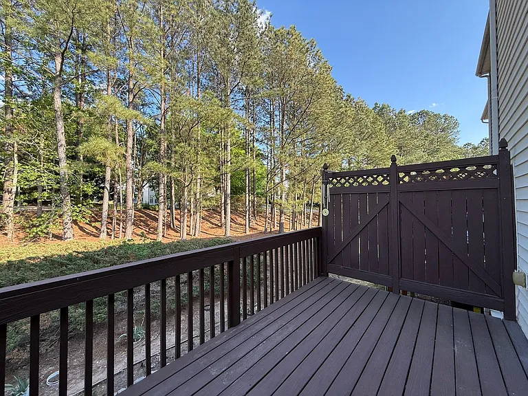 311 Coral Creek Ln — Photo 13