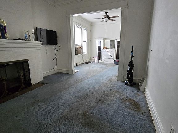 2nd image of 7554 S Saint Lawrence Ave
