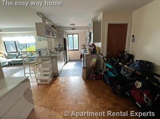 2130 Massachusetts Ave APT 3B, Cambridge, MA 02140