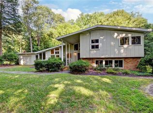106 Yorkview Rd, Yorktown, VA 23692