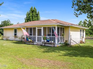 1633 Cox St, Southport, FL 32409