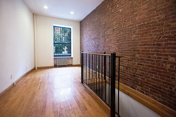 Rented by LG Fairmont Group | media 13