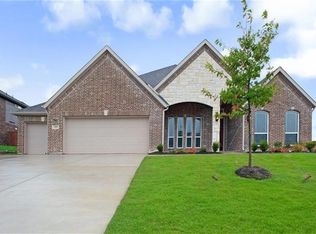 213 Ava Ct, Midlothian, TX 76065