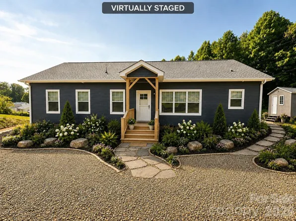 2 Watsell Dr, Leicester, NC 28748