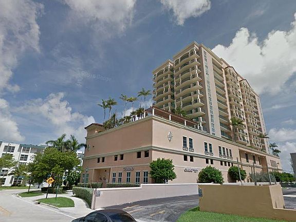 4th image of 17555 Atlantic Blvd Ph 6