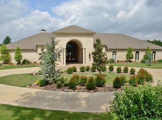 2200 Hazeltine Dr, Jonesboro, AR 72404