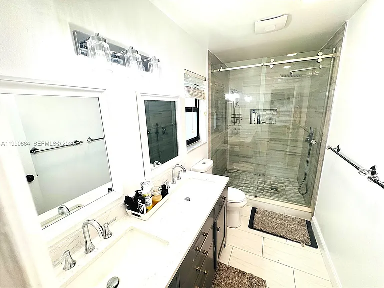 4905 Bayberry Ln — Photo 29