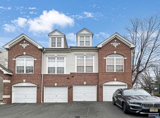 242 Riverwalk Way, Clifton, NJ 07014