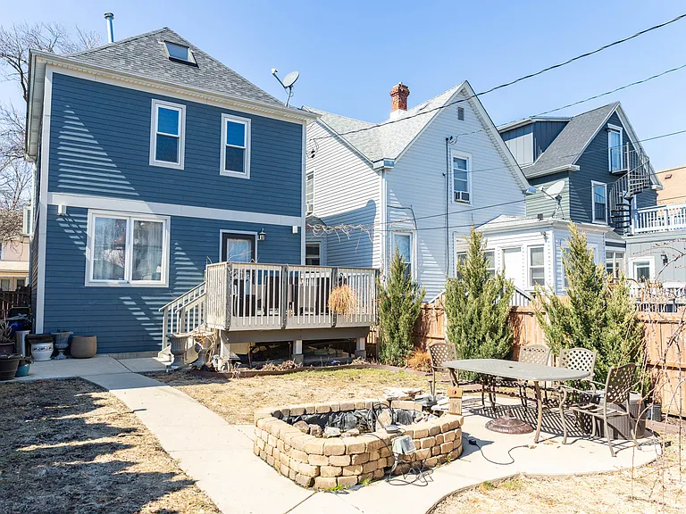 2243 N Monticello Ave — Photo 26