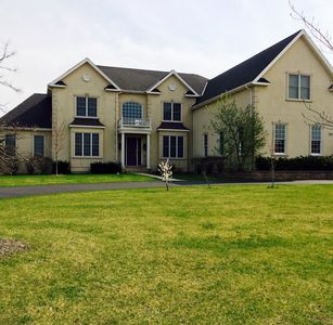 3 Wood Oaks Dr #165, South Barrington, IL, 60010