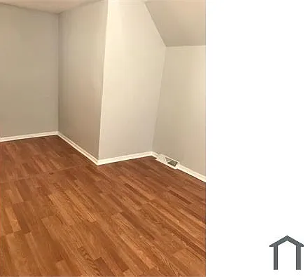 8110 S Burnham Ave — Photo 4