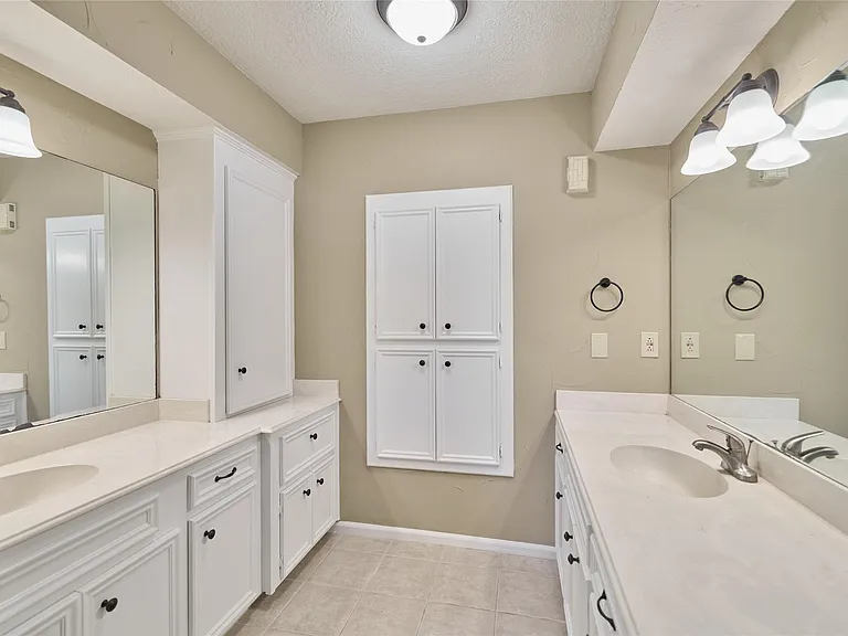 80 Rolling Hills Dr — Photo 30
