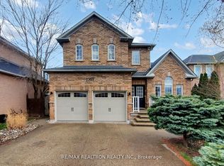 2355 Woodridge Way, Oakville, ON L6H 6S3