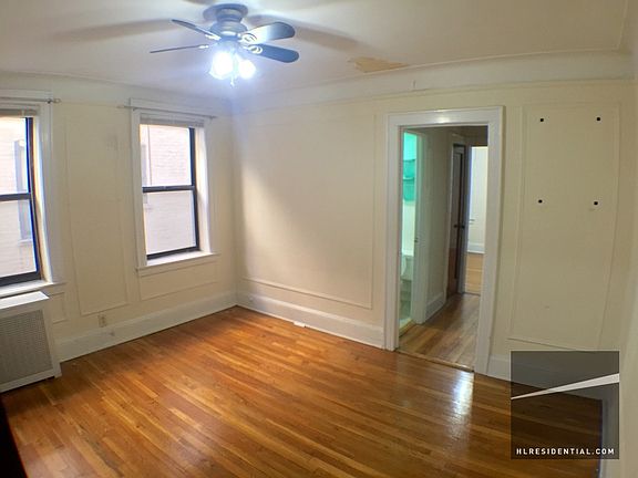 2nd image of 3071 33rd St #B1