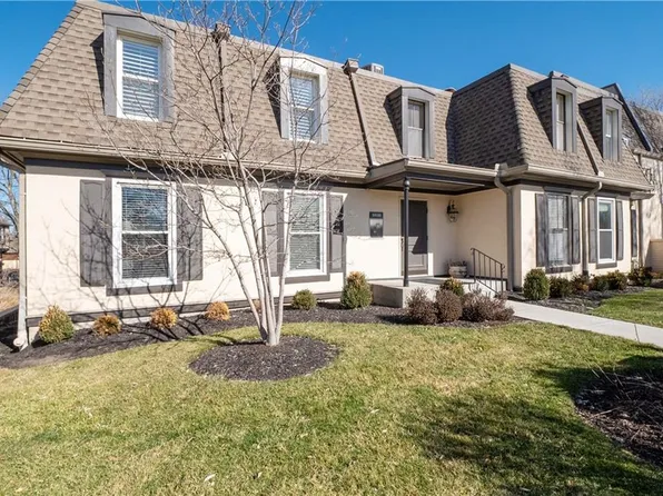 6638 W 109th St APT D, Overland Park, KS 66211