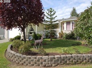 395 Pine St, Woodland, WA