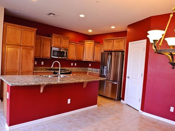 3rd image of 28825 N 21st Ave