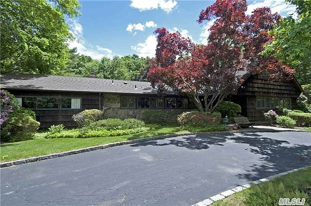 1st image of 34 Artisan Ave