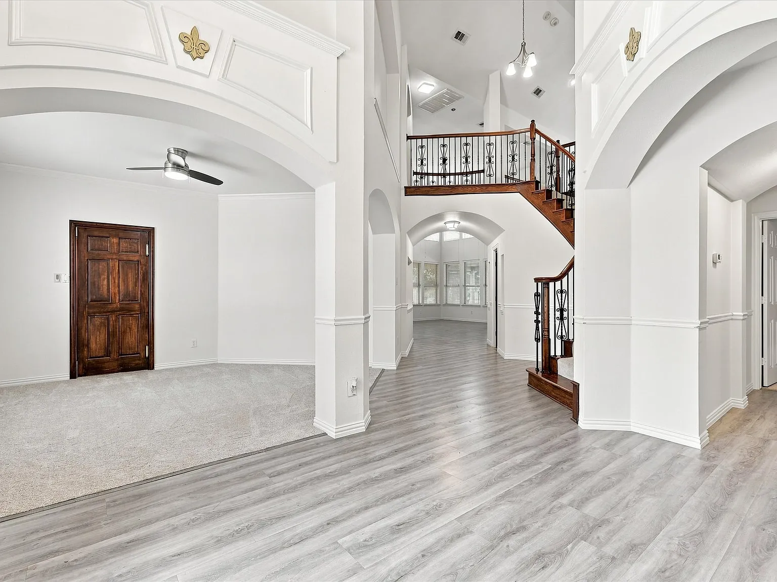 5 bed, 4014 sqft, $4,500 — Photo 4