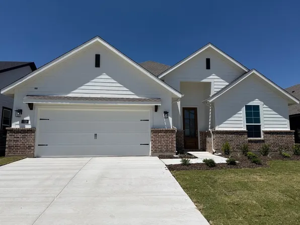 1329 Frio Dr, Springtown, TX 76082